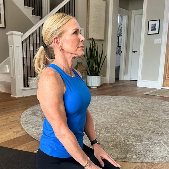Unsteady at 50? Discover How Your Posture and Balance Could Be the Culprit, Starting from Your Chin